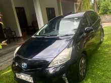 Toyota Prius Alpha 2012 Car