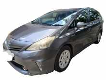 Toyota Prius Alpha ZVW40 2014 Car