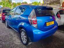 https://riyasewana.com/uploads/toyota-prius-c-10125216454.jpg