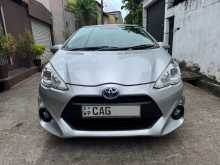 Toyota AquaPrius C 2015 Car