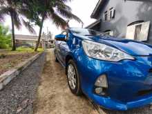 Toyota Prius C Aqua 2014 Car