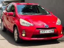 Toyota Prius C Aqua 2014 Car