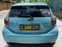 https://riyasewana.com/uploads/toyota-prius-c-2014-217513212032.jpg