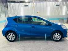 https://riyasewana.com/uploads/toyota-prius-c-2014-522413512043.jpg
