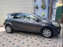 https://riyasewana.com/uploads/toyota-prius-c-410532517634.jpg