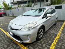 Toyota Prius CAP X 2013 Car