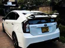 https://riyasewana.com/uploads/toyota-prius-g-11342174012.jpg