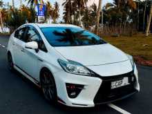 https://riyasewana.com/uploads/toyota-prius-g-11342174493.jpg