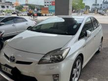 Toyota Prius G Touring 2012 Car