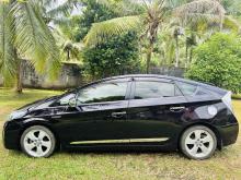 https://riyasewana.com/uploads/toyota-prius-g-1218460824702.jpg