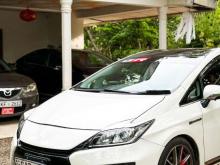 https://riyasewana.com/uploads/toyota-prius-g-151725576144.jpg