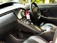 https://riyasewana.com/uploads/toyota-prius-g-151725576255.jpg