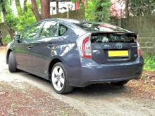 https://riyasewana.com/uploads/toyota-prius-g-165591724342.jpg
