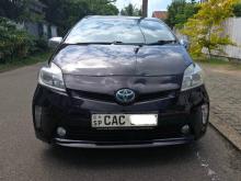 Toyota Prius G Grade 2013 Car