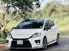 Toyota PRIUS G Sports Gs 2012 Car