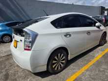 https://riyasewana.com/uploads/toyota-prius-g-2009-2110434212441.jpg
