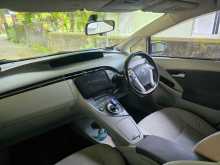 https://riyasewana.com/uploads/toyota-prius-g-2009-2110434212594.jpg