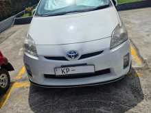 https://riyasewana.com/uploads/toyota-prius-g-2009-2110434212843.jpg