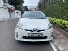 Toyota Prius G 2010 Car