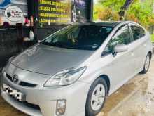 Toyota Prius G Grade 2012 Car