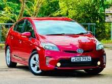 Toyota Prius G Grade 2012 Car