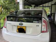 https://riyasewana.com/uploads/toyota-prius-g-2012-168351412602.jpg