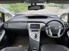 https://riyasewana.com/uploads/toyota-prius-g-2012-187185912634.jpg
