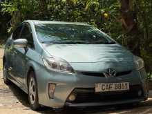 Toyota Prius G Grade 2012 Car