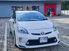 Toyota Prius G Limited 2012 Car