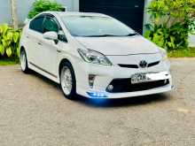 Toyota Prius G Limited 2012 Car