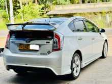 https://riyasewana.com/uploads/toyota-prius-g-2013-2314001212944.jpg