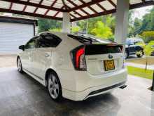 https://riyasewana.com/uploads/toyota-prius-g-2013-279191612083.jpg