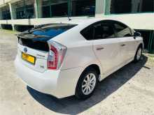 https://riyasewana.com/uploads/toyota-prius-g-2014-321555412312.jpg