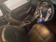 https://riyasewana.com/uploads/toyota-prius-g-2014-321555412474.jpg
