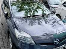 Toyota Prius G Touring Solar 2013 Car