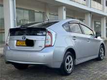 https://riyasewana.com/uploads/toyota-prius-g-2015-1711201212782.jpg