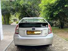 https://riyasewana.com/uploads/toyota-prius-g-2015-27562012383.jpg