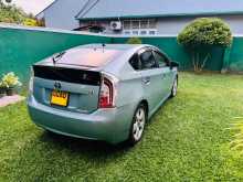 https://riyasewana.com/uploads/toyota-prius-g-2016-210063812023.jpg