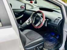 https://riyasewana.com/uploads/toyota-prius-g-210354722893.jpg
