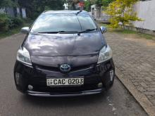 Toyota Prius G Grade 2013 Car