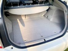 https://riyasewana.com/uploads/toyota-prius-g-221545917354.jpg