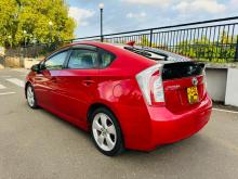 https://riyasewana.com/uploads/toyota-prius-g-257533017695.jpg