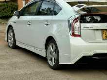 https://riyasewana.com/uploads/toyota-prius-g-268254622112.jpg