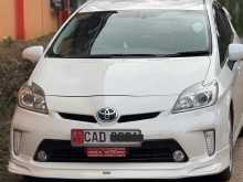 Toyota Prius G 2014 Car