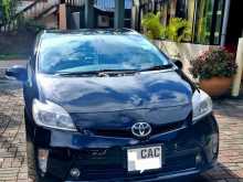 Toyota Prius G Limited 2013 Car