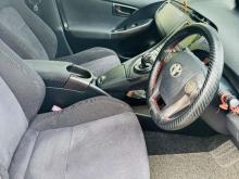 https://riyasewana.com/uploads/toyota-prius-g-272138216094.jpg