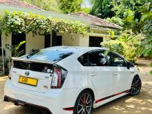 https://riyasewana.com/uploads/toyota-prius-g-2813350217392.jpg