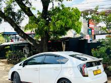 https://riyasewana.com/uploads/toyota-prius-g-2813350317104.jpg