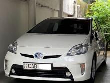 Toyota Prius G Grade 2014 Car