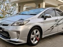 Toyota Prius G Grade 2013 Car